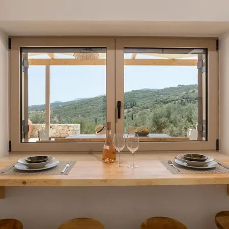 Seva Sea View - Perfect For Romantic Getaways With Pool And Sunrise & Sea Views By Mana Gers Vila