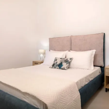 Seva Sea View - Perfect For Romantic Getaways With Pool And Sunrise & Sea Views By Mana Gers