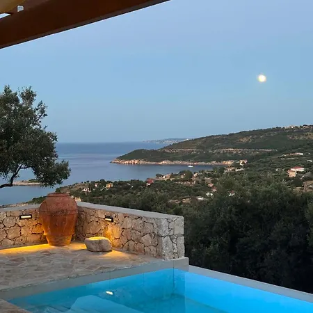 Villa Seva Sea View - Perfect For Romantic Getaways With Pool And Sunrise & Sea Views By Mana Gers *