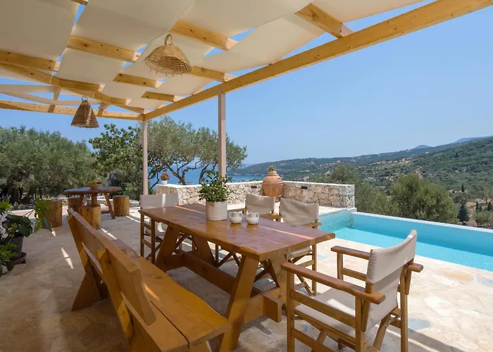 别墅 Seva Sea View - Perfect For Romantic Getaways With Pool And Sunrise & Sea Views By Mana Gers *