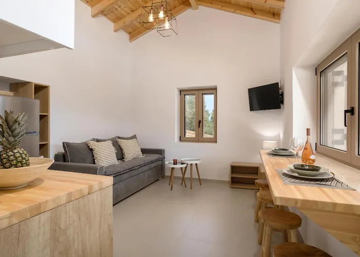 别墅 Seva Sea View - Perfect For Romantic Getaways With Pool And Sunrise & Sea Views By Mana Gers *