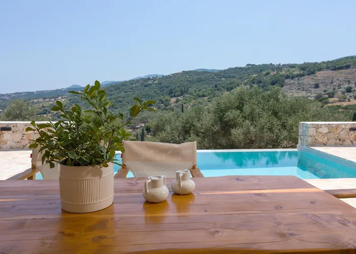 Seva Sea View - Perfect For Romantic Getaways With Pool And Sunrise & Sea Views By Mana Gers *