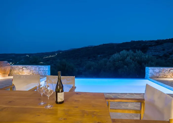 Seva Sea View - Perfect For Romantic Getaways With Pool And Sunrise & Sea Views By Mana Gers Skinária