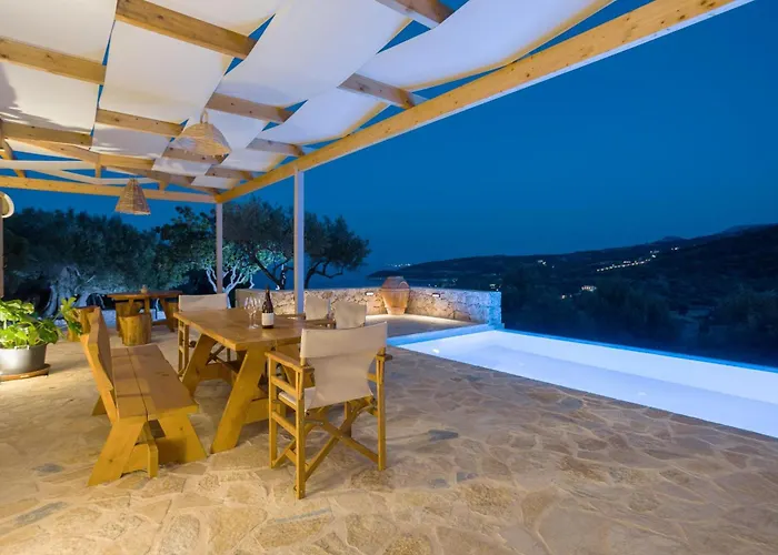 Seva Sea View - Perfect For Romantic Getaways With Pool And Sunrise & Sea Views By Mana Gers