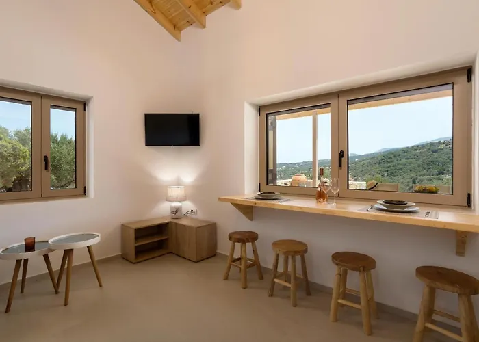 Seva Sea View - Perfect For Romantic Getaways With Pool And Sunrise & Sea Views By Mana Gers *