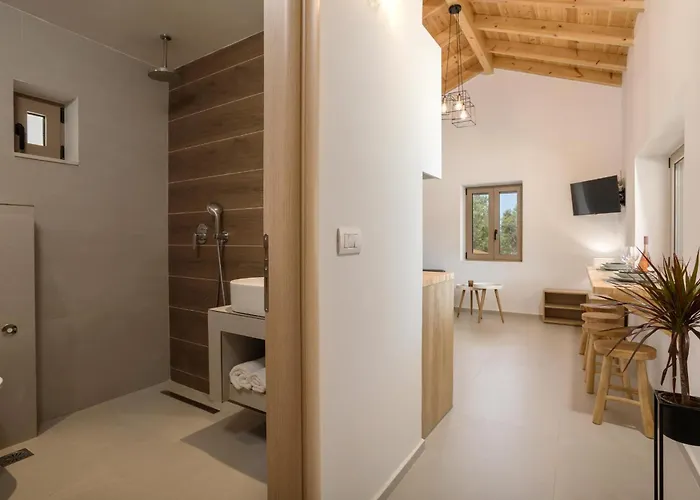 Seva Sea View - Perfect For Romantic Getaways With Pool And Sunrise & Sea Views By Mana Gers Skinária