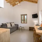 Villa Seva Sea View - Perfect For Romantic Getaways With Pool And Sunrise & Sea Views By Mana Gers *